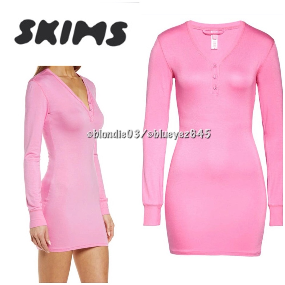 Skims Henley sleep shirt in bubblegum L
